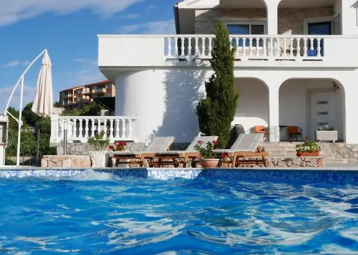 Visnja - Id 2106 By Interhome Apartman *